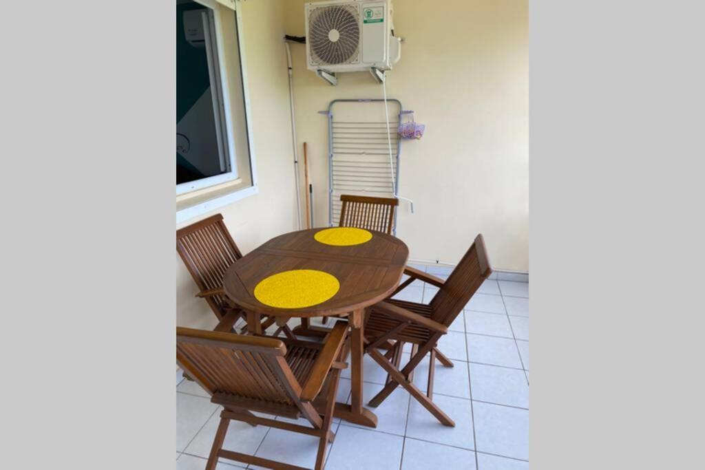Apartament L' Aure Le Lamentin Zewnętrze zdjęcie