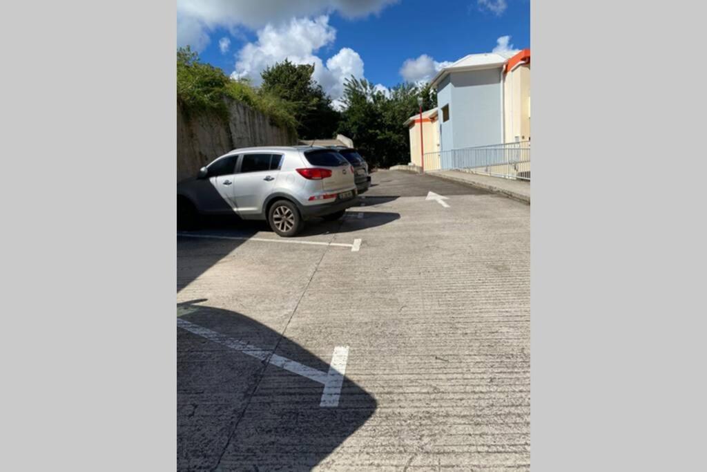 Apartament L' Aure Le Lamentin Zewnętrze zdjęcie