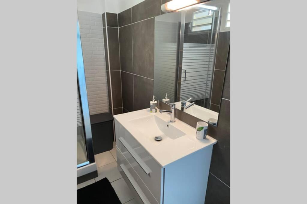 Apartament L' Aure Le Lamentin Zewnętrze zdjęcie